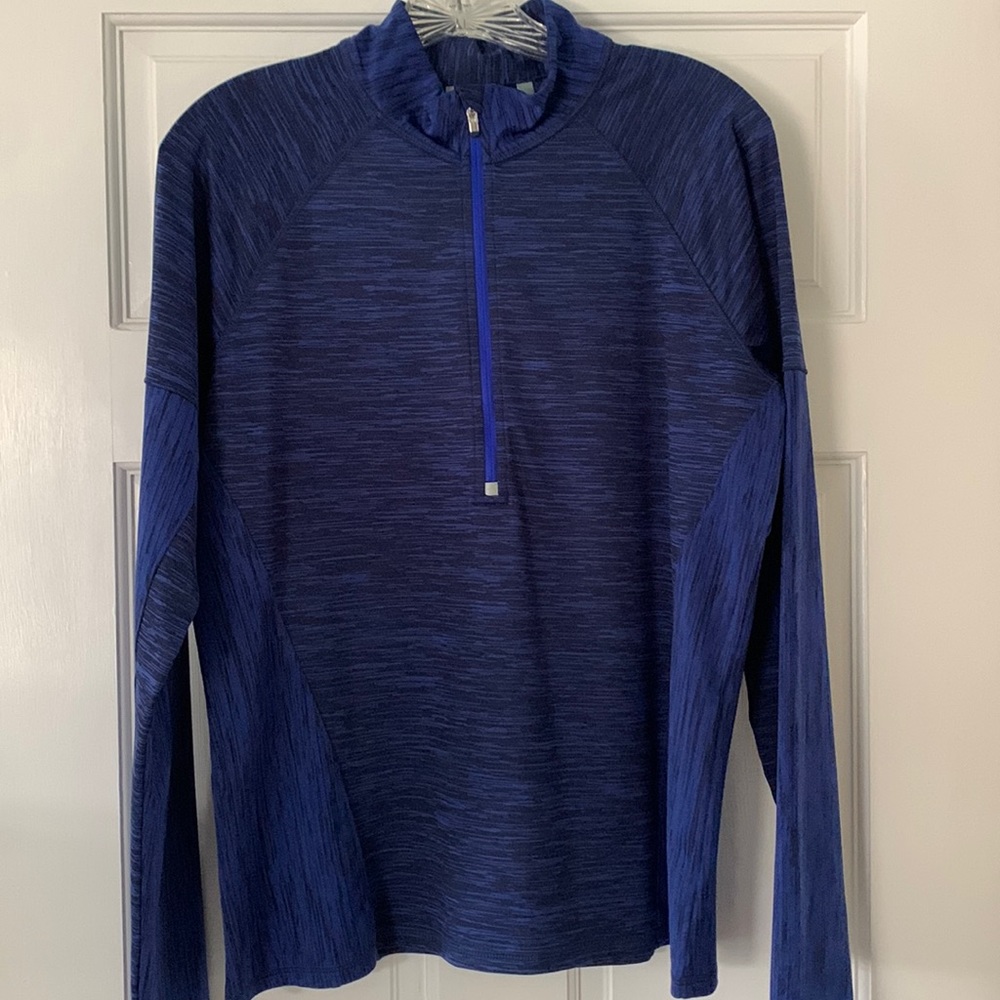 Athleta quarter zip - NWOT - Size Large- shades of blue and black-great details